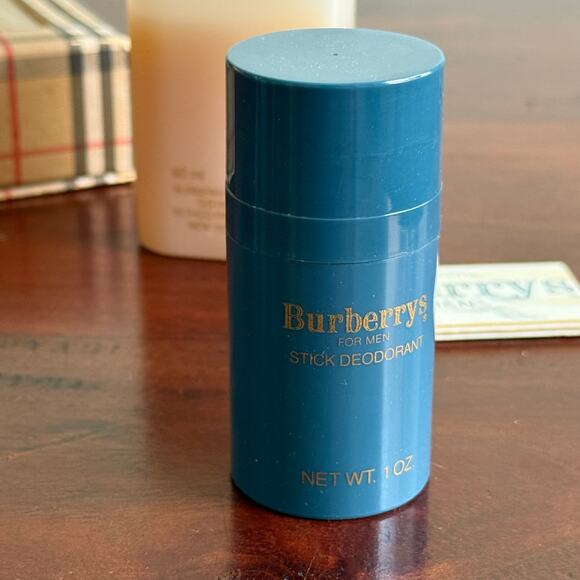 Vintage Burberrys for men After shave blam 2 fl oz/ deodorant 1 oz set in box - Picture 5 of 8